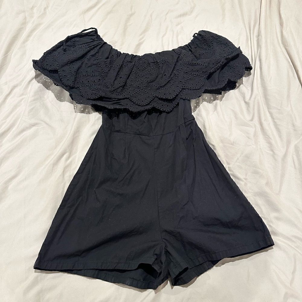 BERSHKA SIZE XS BLACK ROMPER WOMEN